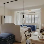 Hotel Weiss *